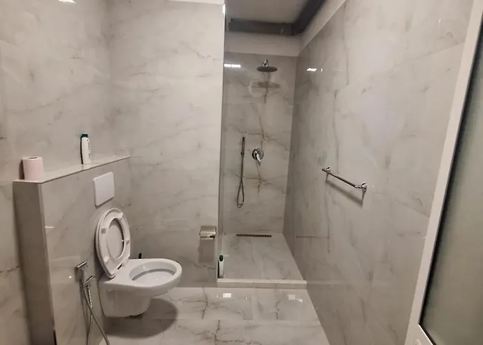 Διαμέρισμα Deluxe Near Center Double Or Twin Bed